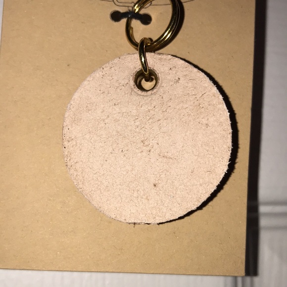 NWT Leather Pet Tag Rescued With Love - Picture 4 of 5